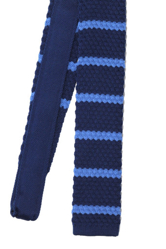 Knitted Blue Stripe